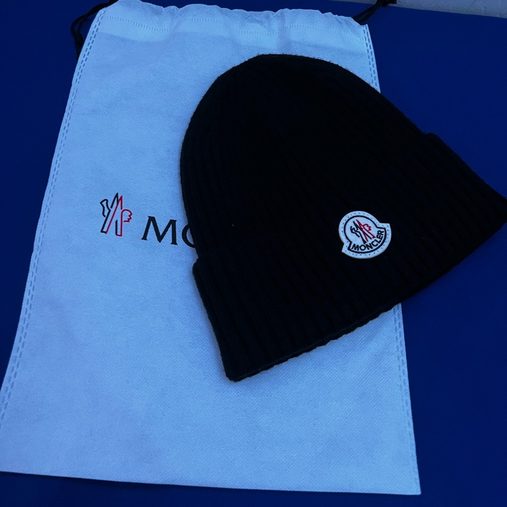 Moncler beanie
